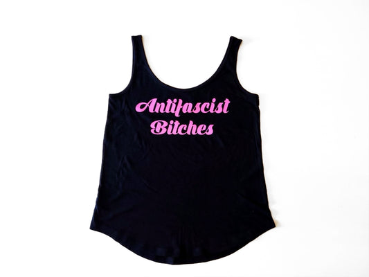 Antifascist Bitches · Tirantes
