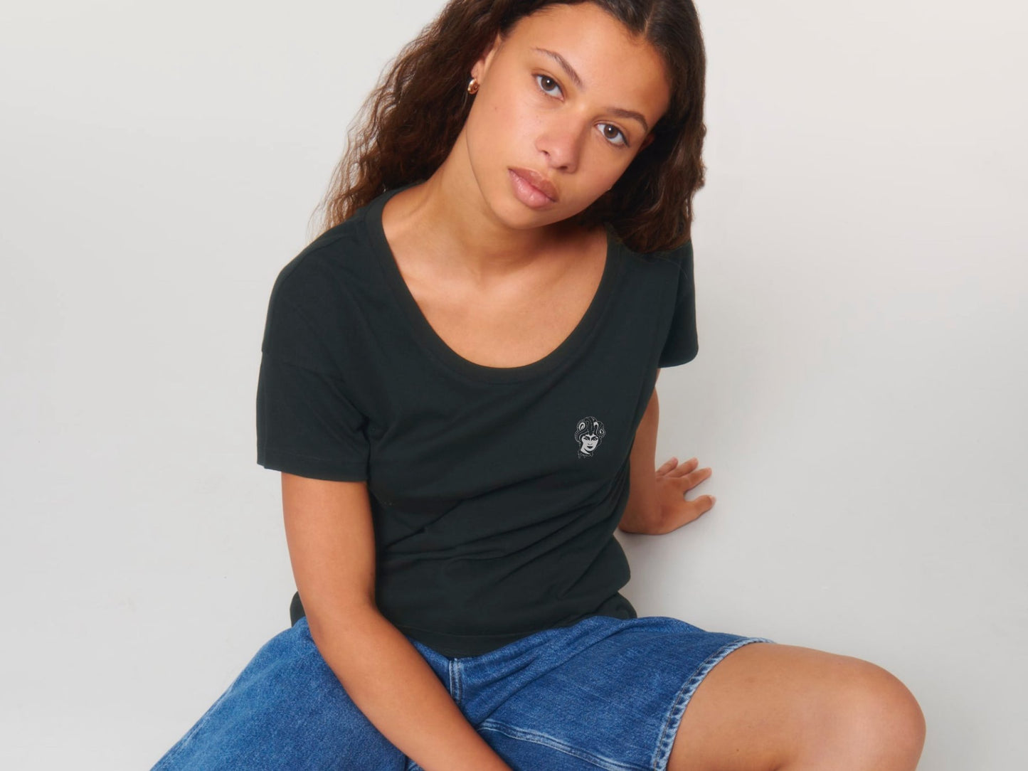 Camiseta negra medusa