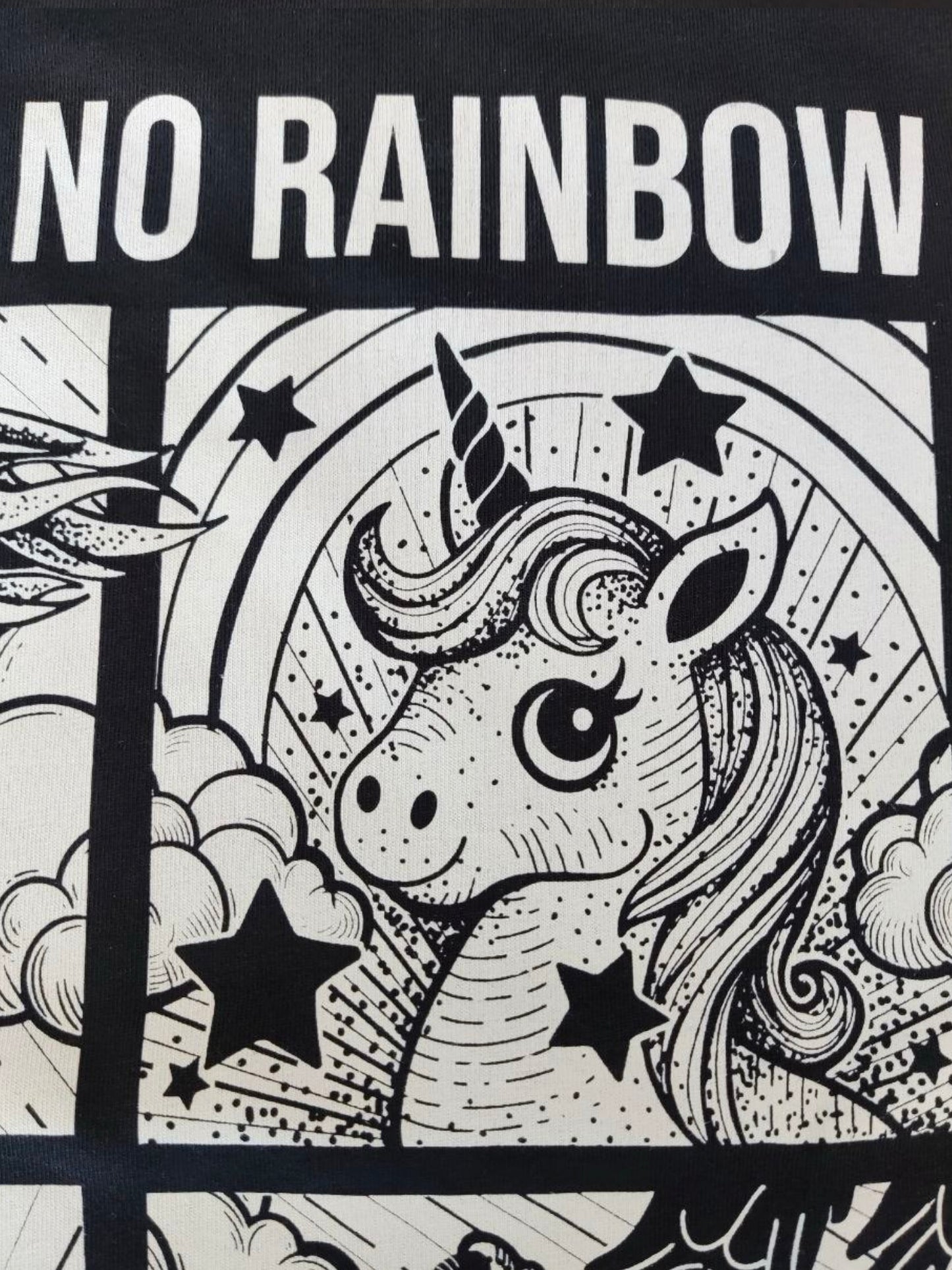 Detalle camiseta unicornio misscomadres