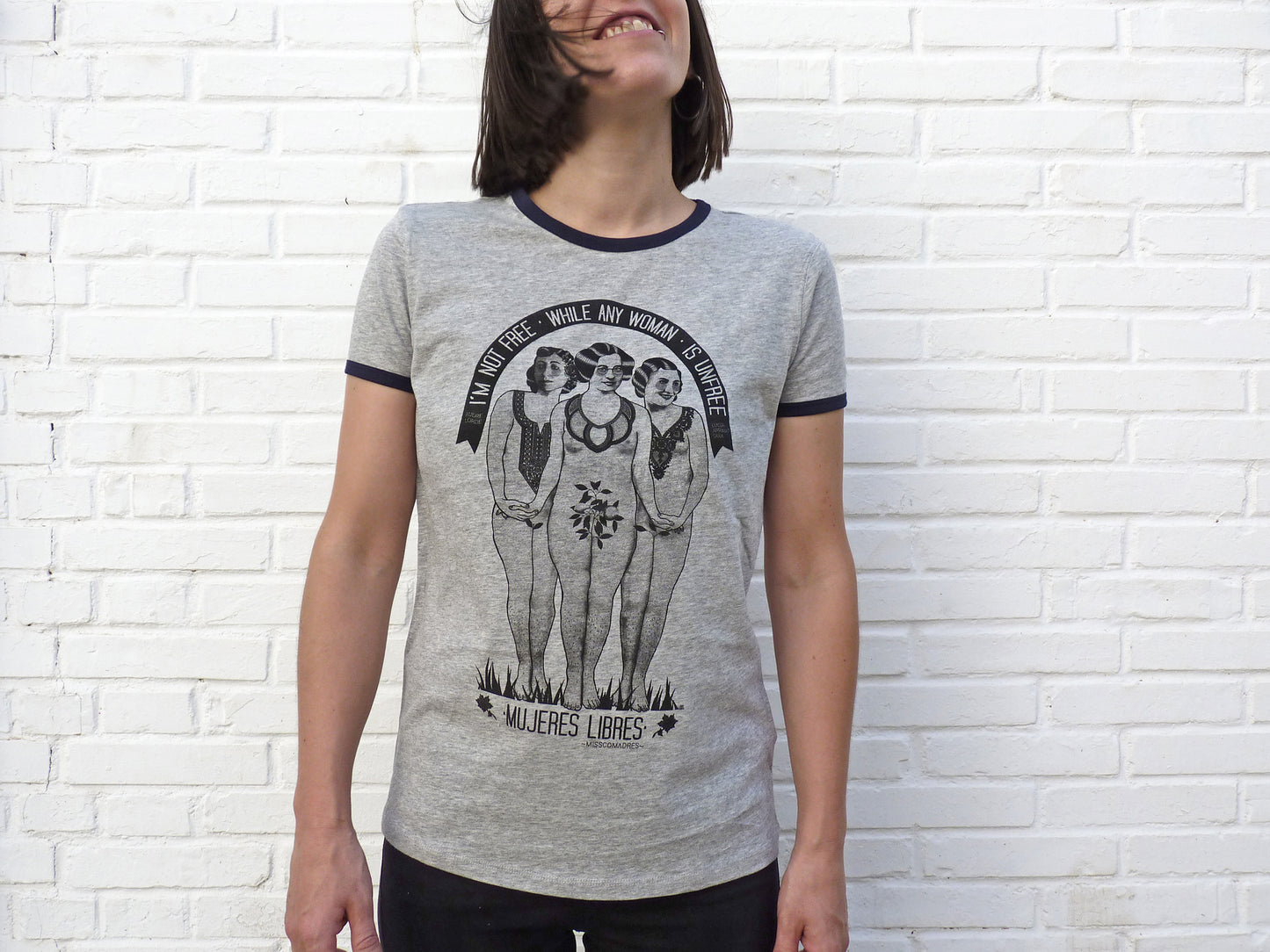 Camiseta feminista mujeres libres