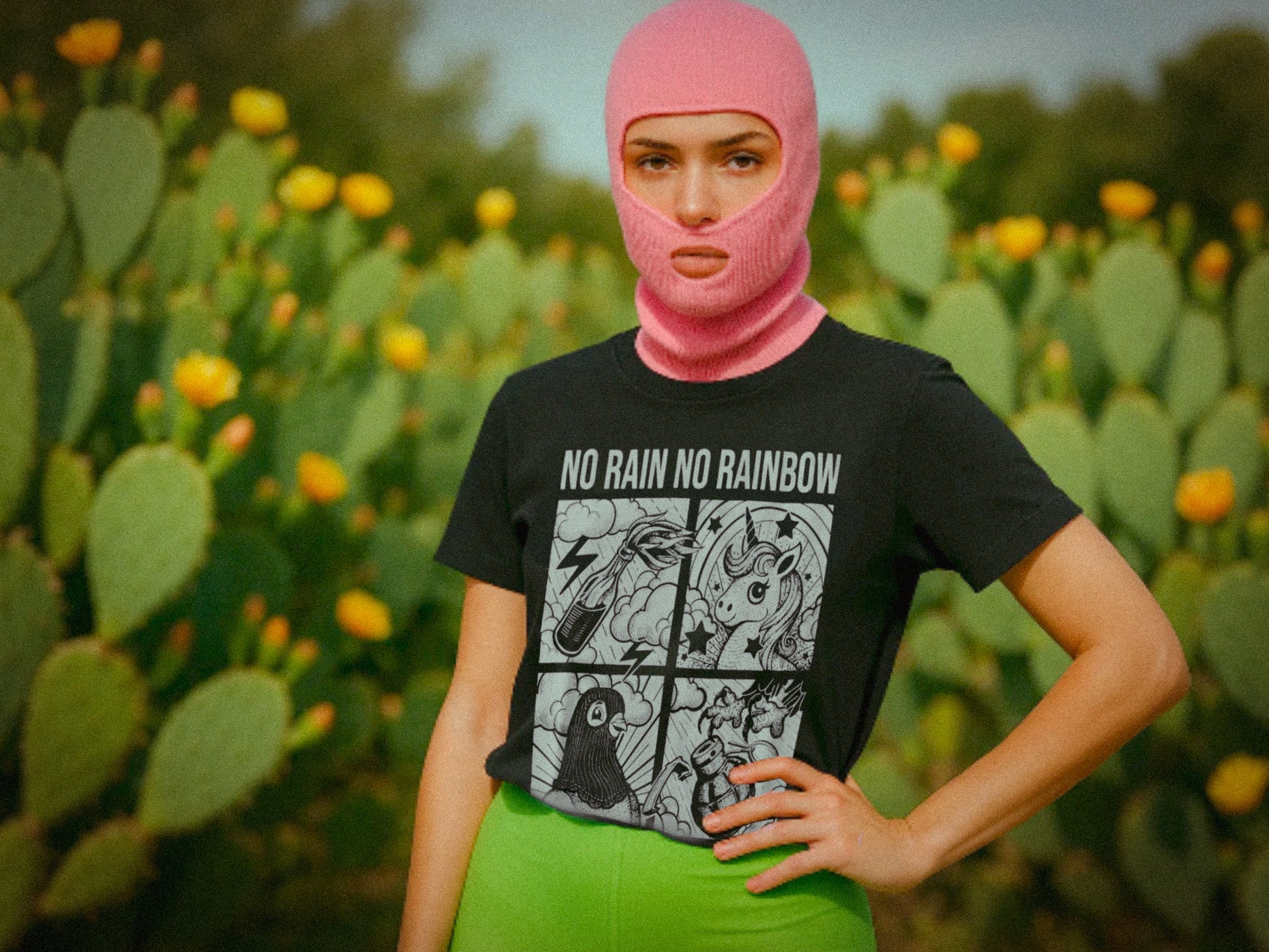 Camiseta negra unisex LGTBIAQ+ ANTIFA